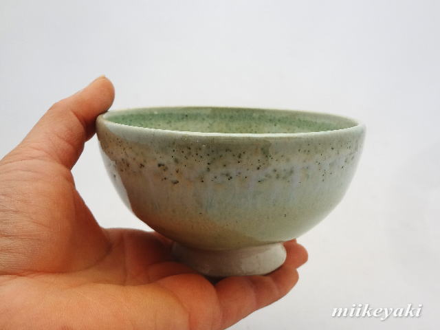 緑釉ご飯茶碗